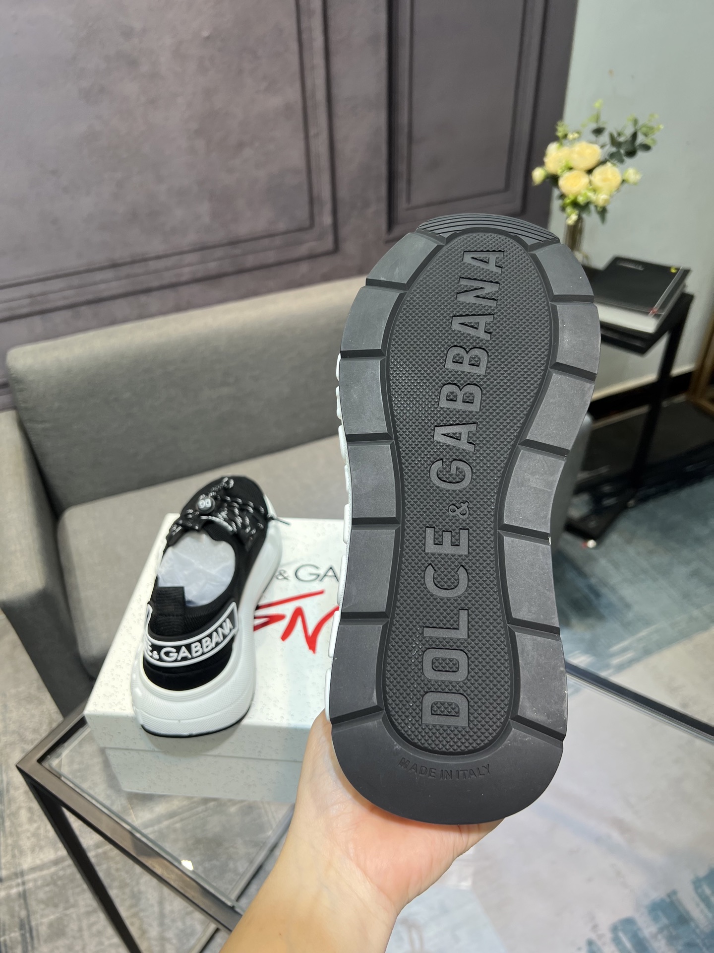 olce & Gabbana shoe